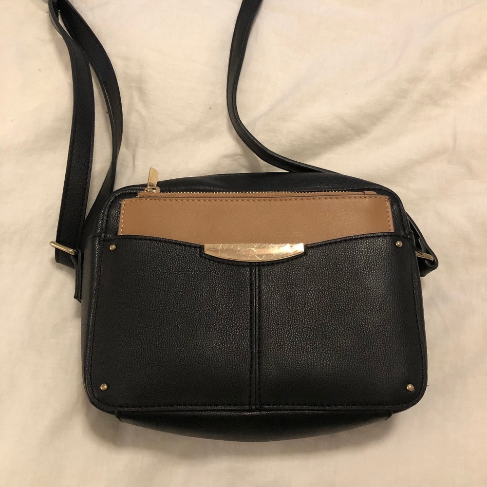 Ann Taylor Leather Crossbody Purse